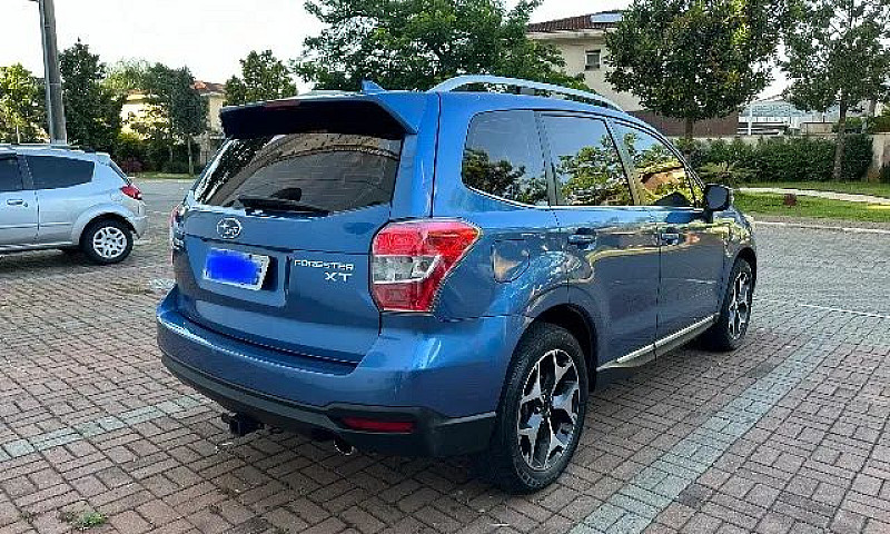 Subaru Forester Xt 2...