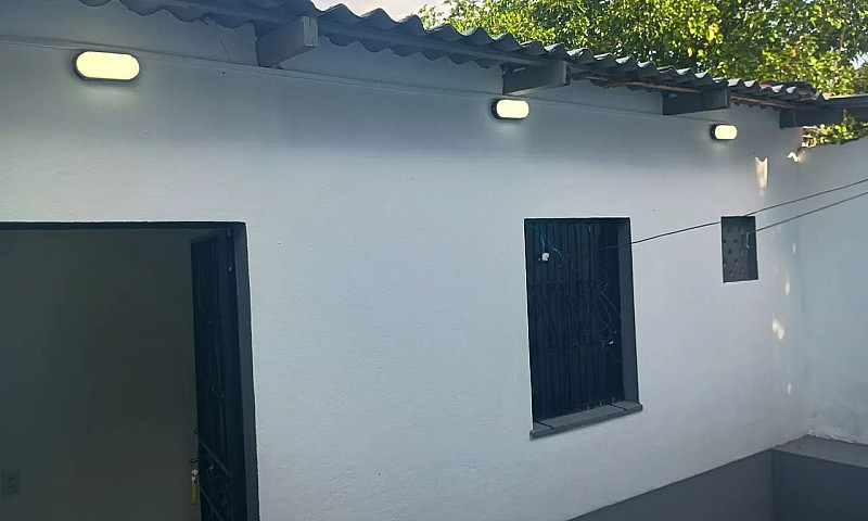 Aluga-Se Casa No Bai...