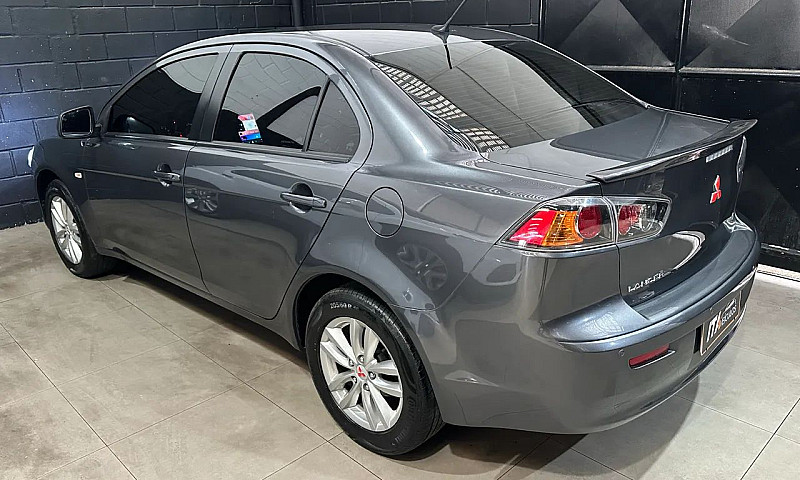 Mitsubishi Lancer Hl...