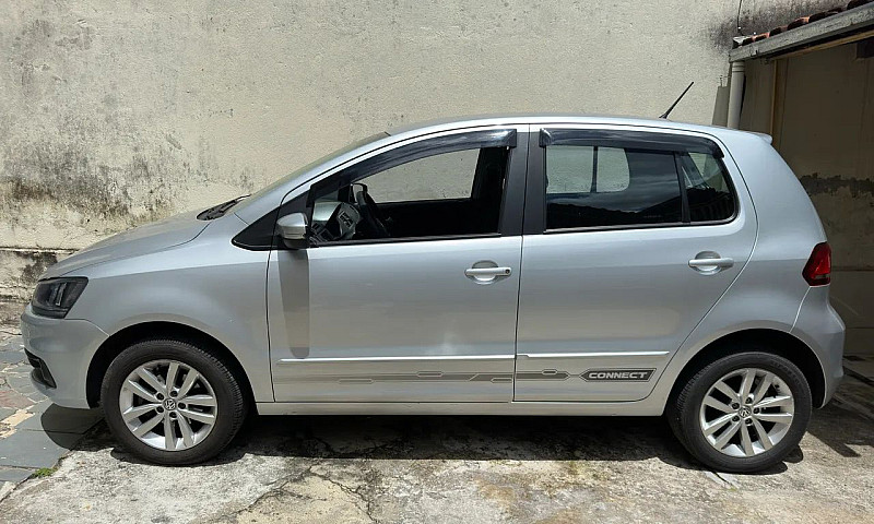 Volkswagen Fox Conne...
