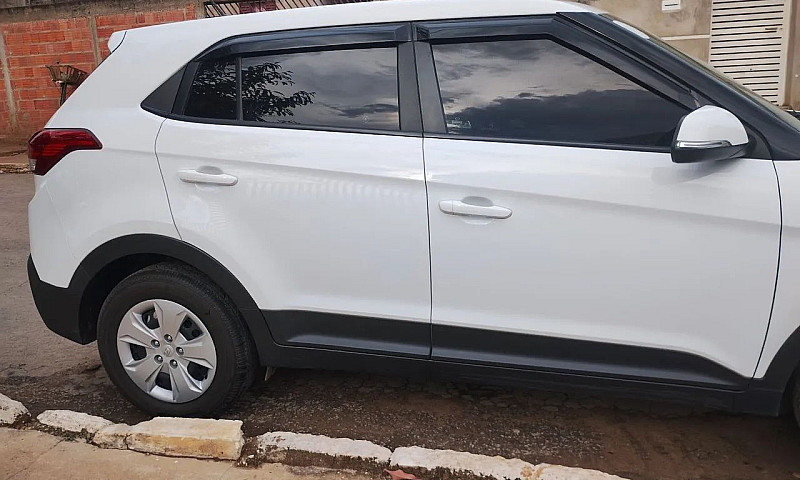 Hyundai Creta Attitu...