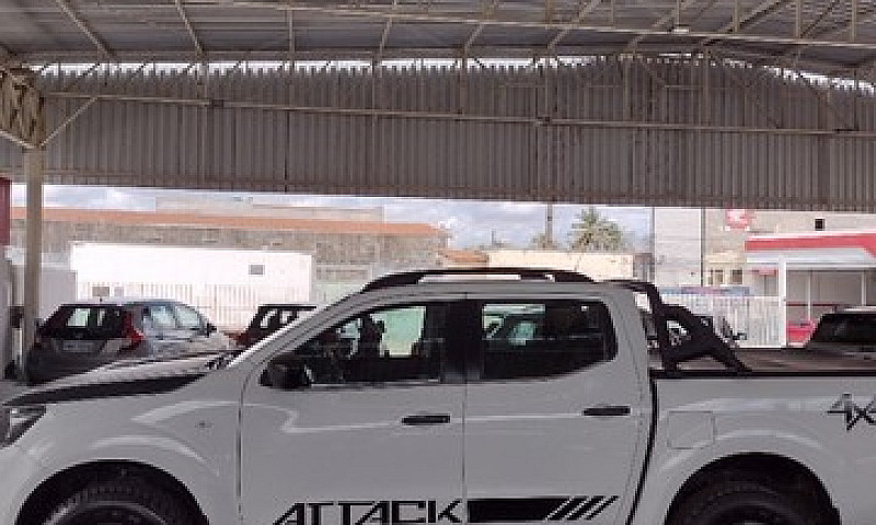 Nissan Frontier Atta...
