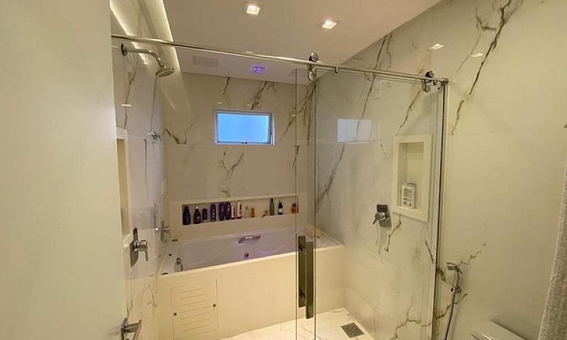 Apartamento 3 Suítes...