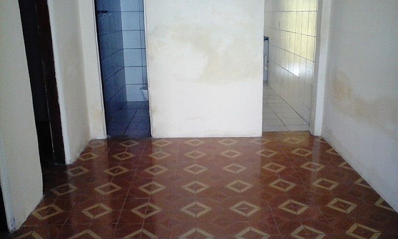 Imóvel Com 02 Dormit...