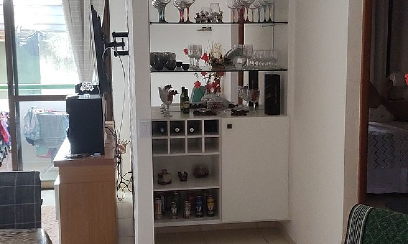 Vende Se Apartamento...
