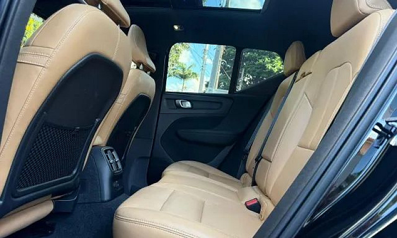Volvo Xc40 Xc 40 T-5...