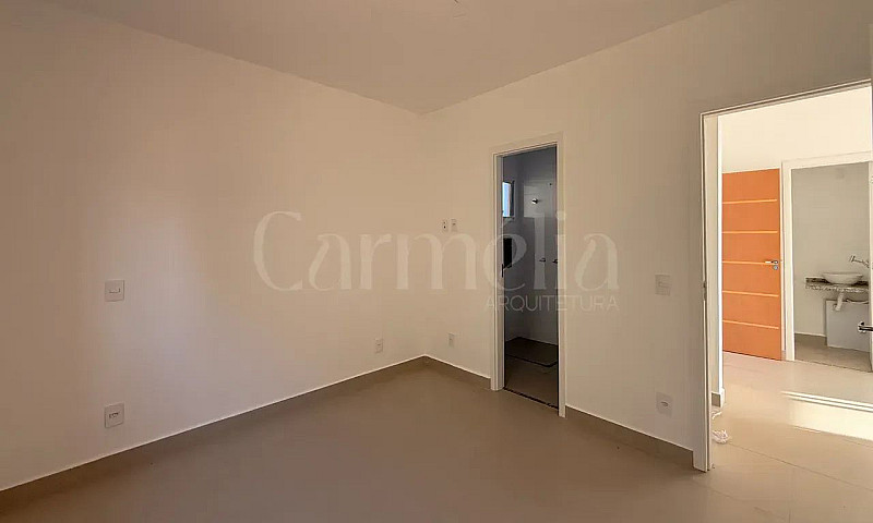 Casa De Condomínio P...