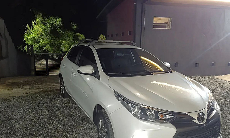 Toyota Yaris Xs 1.5 ...