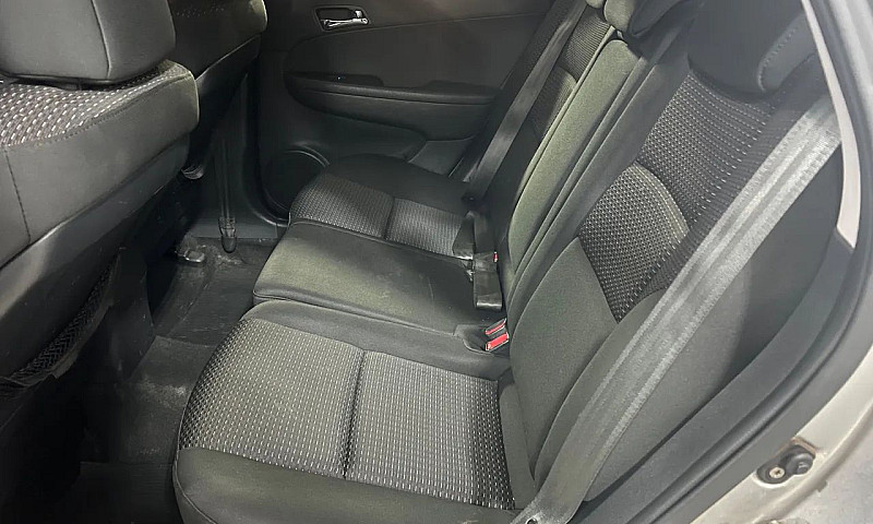 Hyundai I30 2.0 16V ...