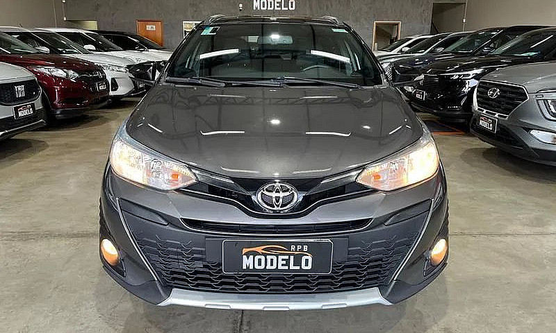 Toyota Yaris X-Way C...