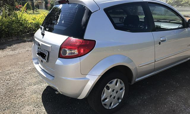 Vendo Ford Ka Class ...