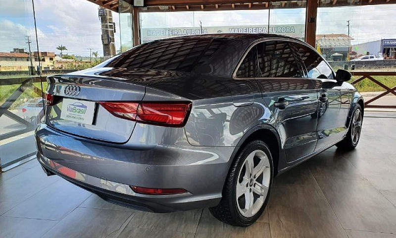 Audi A3 Sedan 1.4 Pr...