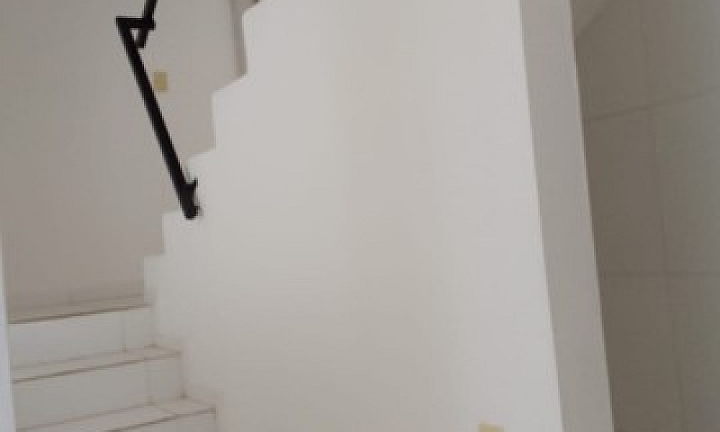 Casa Duplex Com 3 Pi...