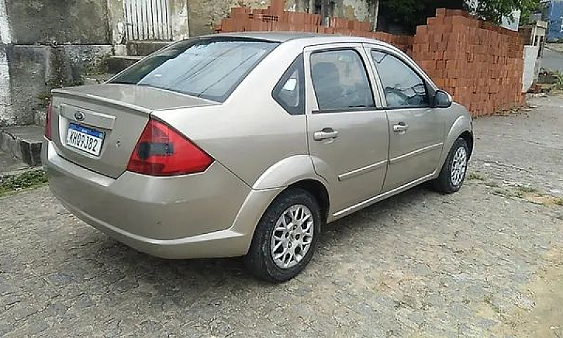 Fiesta 2006 1.0 $ 11...
