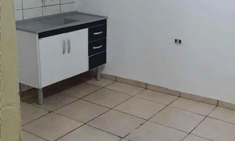 Vendo Casa No Itapoã...