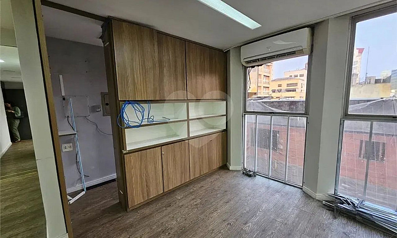 Conjunto Comercial -...