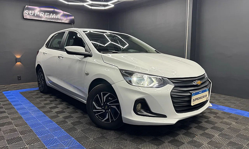 Chevrolet Onix Hatch...