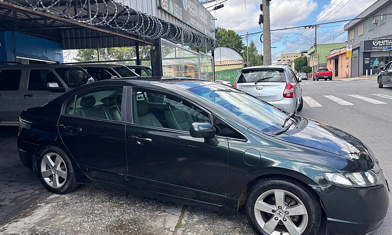 Honda Civic Sedan Lx...