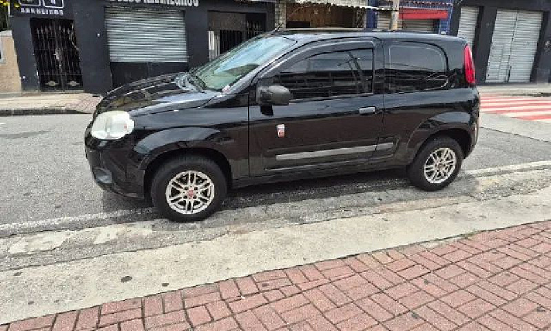 Fiat Uno Vivace 1.0 ...