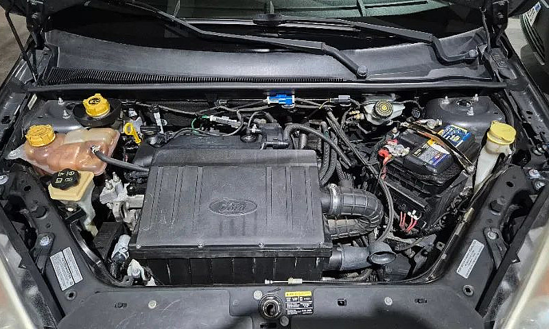 Ford Fiesta 1.6 8V F...