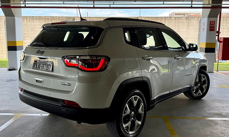 Jeep Compass Longitu...