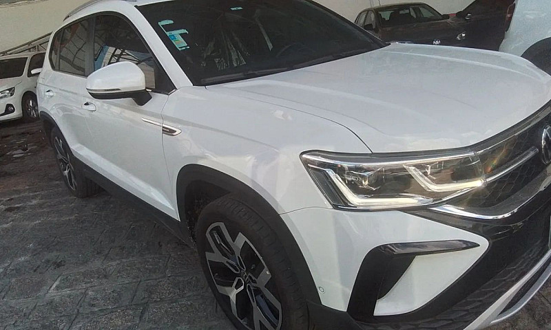 Volkswagen Taos High...
