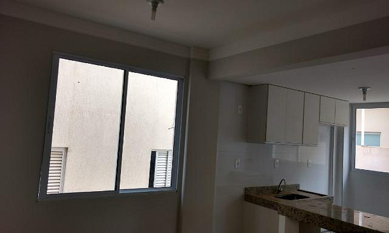 Apartamento Novo Pró...