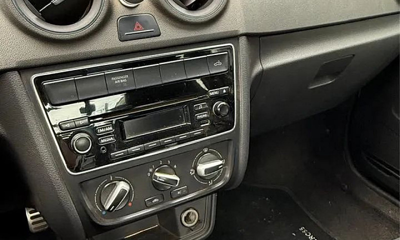 Volkswagen Saveiro C...