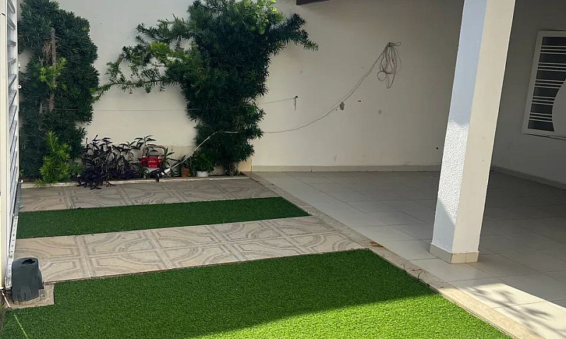 Aluga Casa Com 3 Qua...