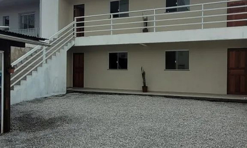 Kitnet Com Ótima Loc...