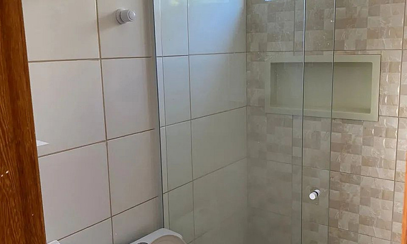 Casa Gemina Armação ...