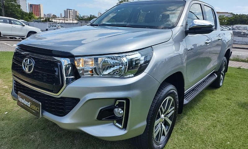 Toyota Hilux 2.8 Srv...