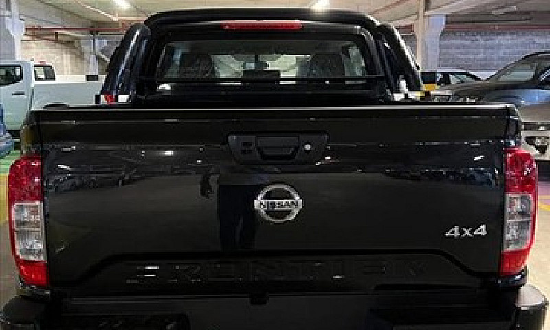Nissan Frontier 2.3 ...