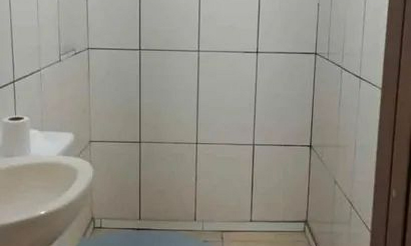 Vendo Casa No Itapoã...