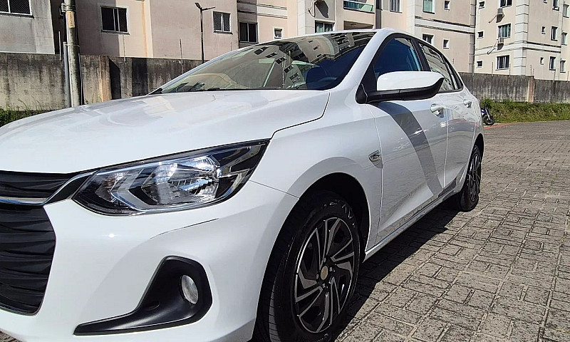 Chevrolet Onix Hatch...