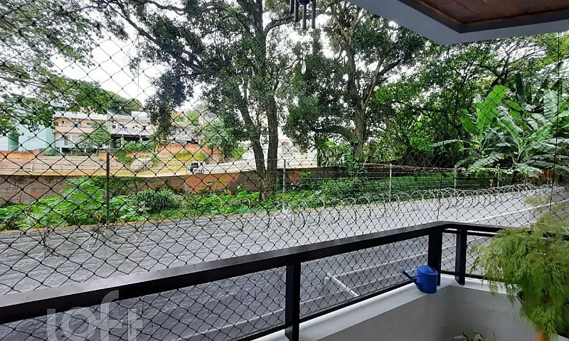 Apartamento À Venda ...