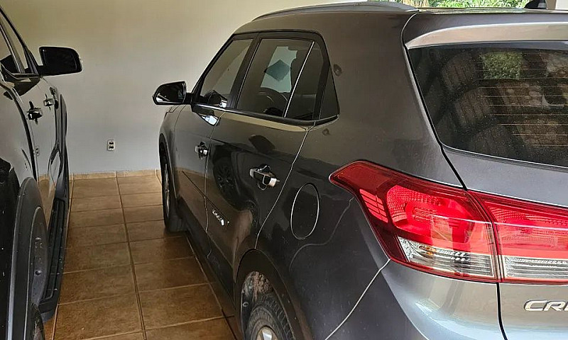 Hyundai Creta Action...