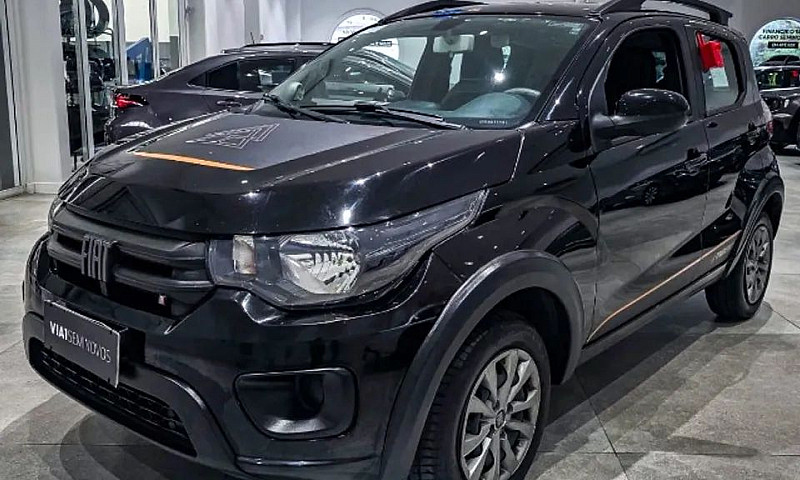 Fiat Mobi Trekking 1...