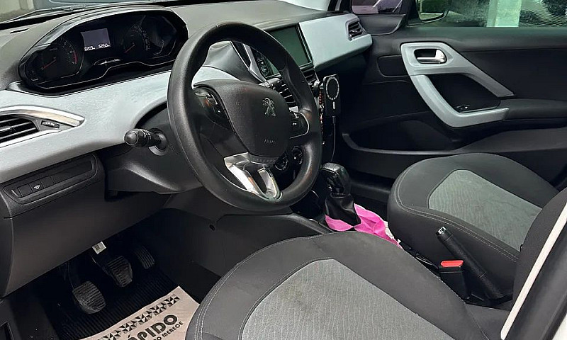Peugeot 208 Active/A...