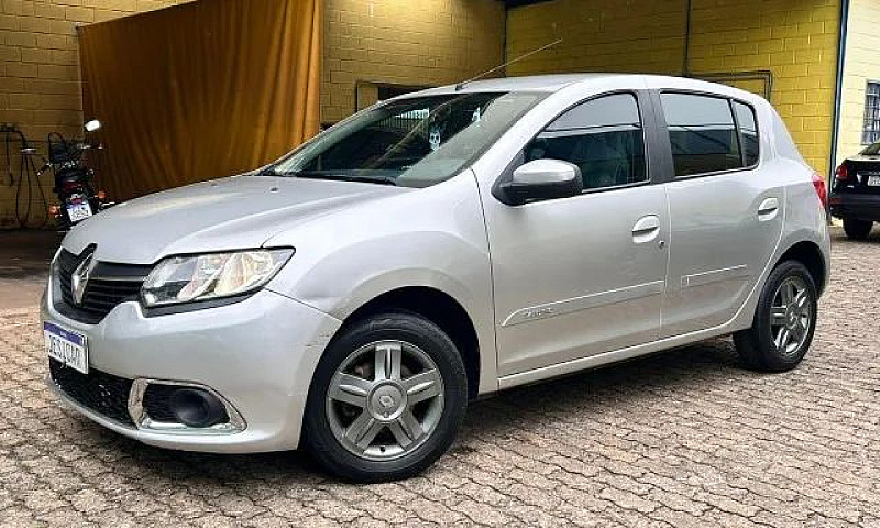 Renault Sandero 1.6 ...