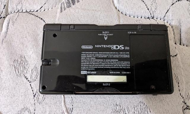 Nintendo Ds Lite + C...