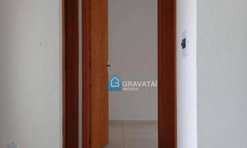 Casa Com 2 Dormitóri...