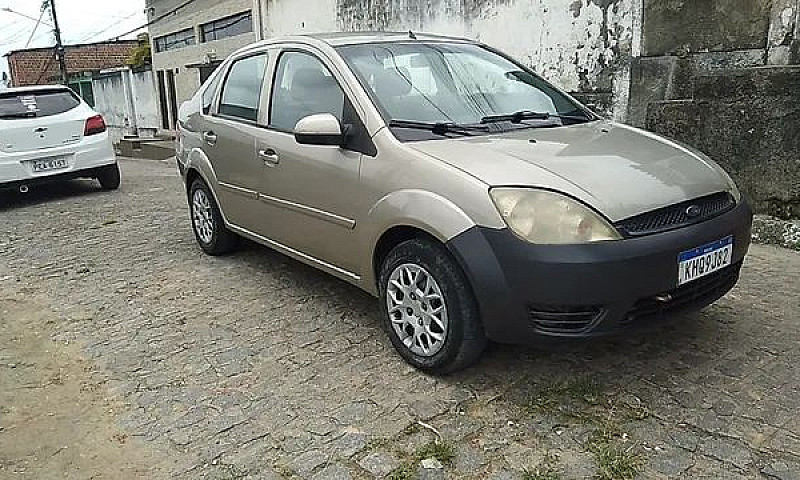 Fiesta 2006 1.0 $ 11...