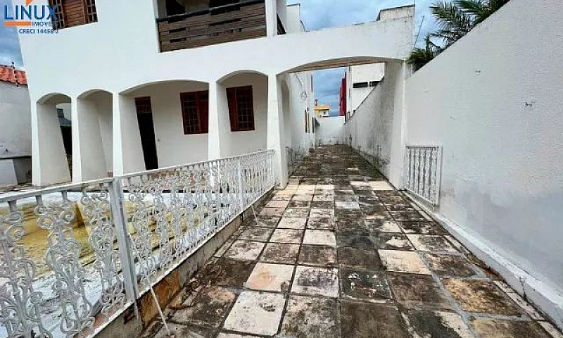 Casa No Bairro Maurí...
