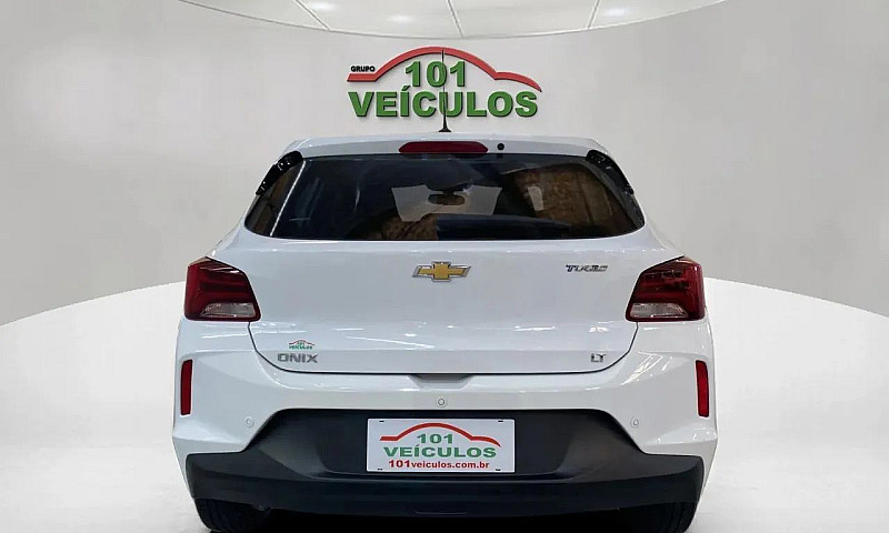 Chevrolet Onix Hatch...