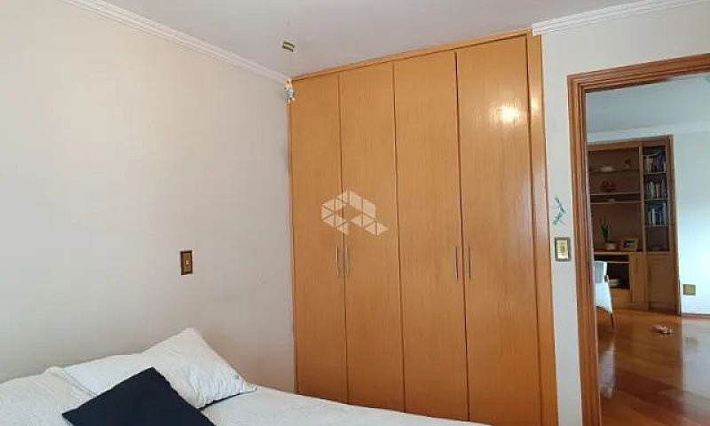 Apto. 02 Dorms.  Amp...