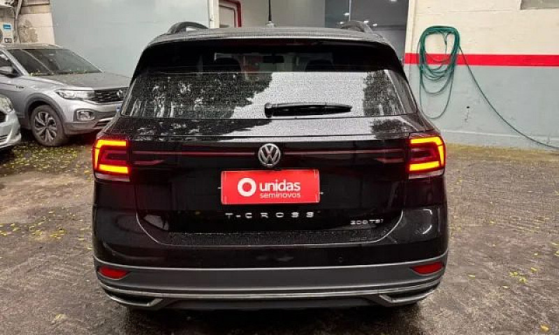 Volkswagen T-Cross C...