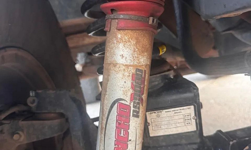 Troller T-4 4X4 3.2 ...