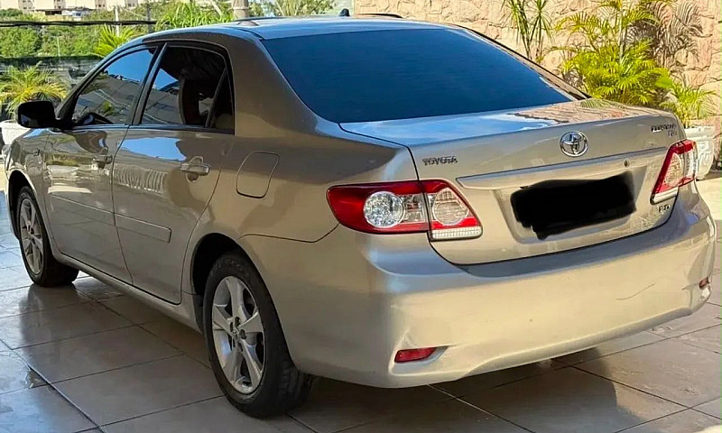 Toyota Corolla Xei 2...