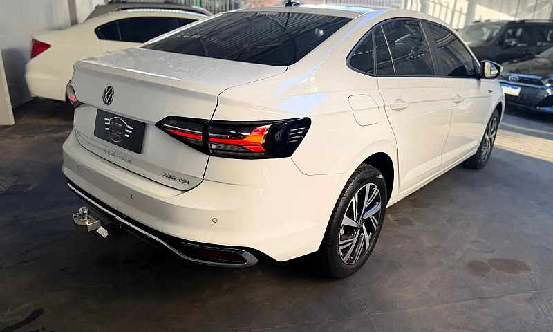 Volkswagen Virtus Hi...
